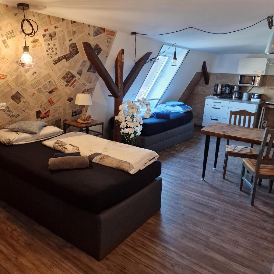 Victory Guesthouse - Handwerker Pension Білефельд Екстер'єр фото